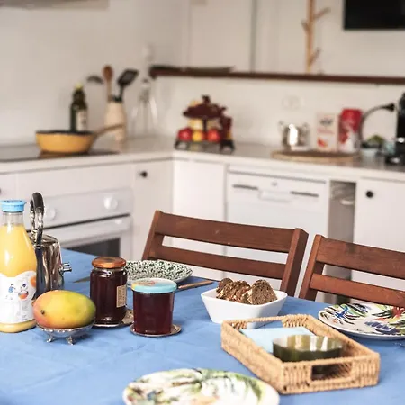 La Maison Des Pommes